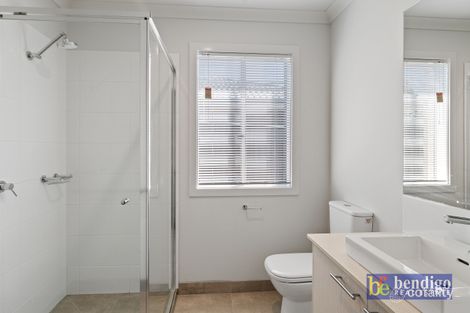 Property photo of 48 Coomoora Circuit Strathfieldsaye VIC 3551