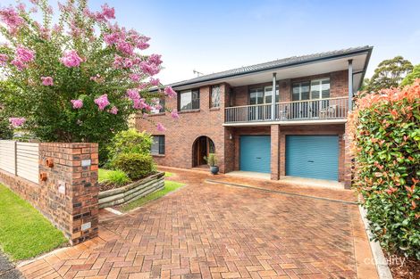 12 Chamberlain Rd, Wyoming, NSW 2250