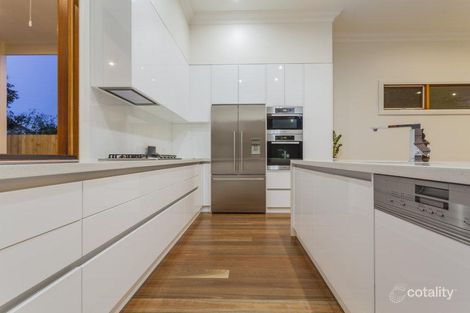 Property photo of 9 St Albans Road East Geelong VIC 3219