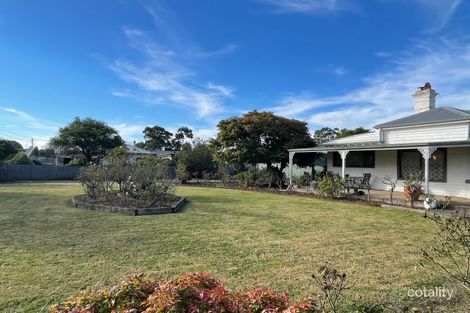 Property photo of 19 Macarthur Street Bairnsdale VIC 3875