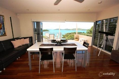Property photo of 41 Harbour Avenue Shute Harbour QLD 4802