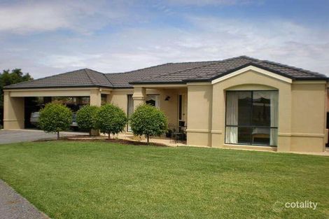 23 River Oaks Dr, Swan Hill, VIC 3585