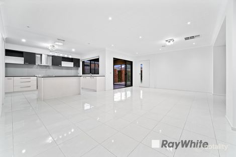 Property photo of 6 St Clair Avenue Cranbourne West VIC 3977