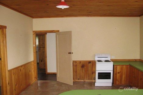 Property photo of 42 Flinders Street Beauty Point TAS 7270