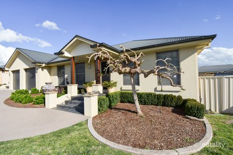 Property photo of 14 Howarth Close Llanarth NSW 2795
