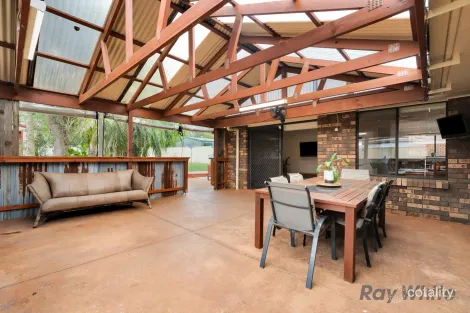 Property photo of 263 Thirlmere Way Thirlmere NSW 2572