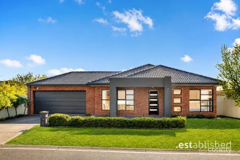 Property photo of 2 Balfour Close Point Cook VIC 3030