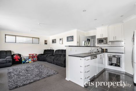Property photo of 1/27 Baskerville Road Old Beach TAS 7017