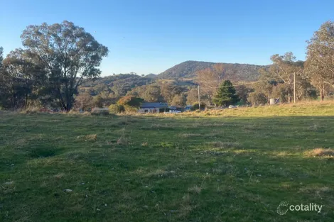 27 Oak St, Reids Flat, NSW 2586