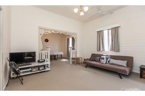 Property photo of 57A Lakes Creek Road Berserker QLD 4701