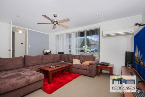 Property photo of 16 Lovegrove Place Kambah ACT 2902
