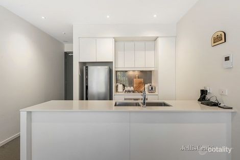 Property photo of 1/650 Centre Road Bentleigh East VIC 3165