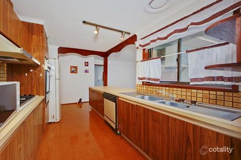 Property photo of 12 Penfold Place Albanvale VIC 3021