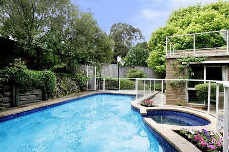 Property photo of 4 Blue Gum Close Templestowe Lower VIC 3107