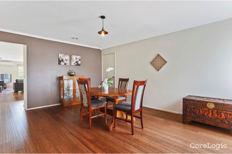 Property photo of 4 Rowan Walk Drouin VIC 3818
