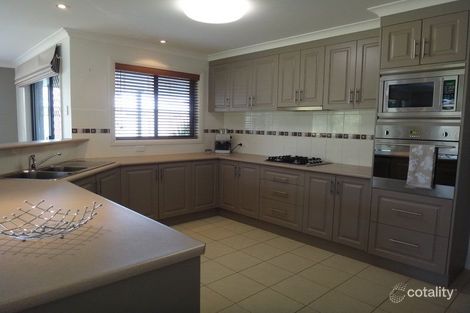 Property photo of 26 Rivergum Drive East Albury NSW 2640