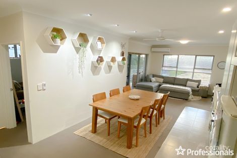 Property photo of 8/15 Debenham Street Thornlie WA 6108