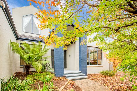 7 Nyora Pl, Jerrabomberra, NSW 2619