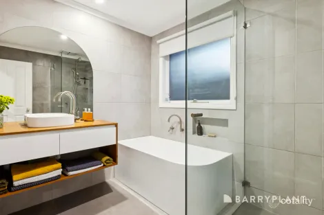 Property photo of 25 Applewood Drive Knoxfield VIC 3180