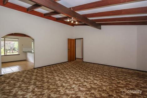 Property photo of 1 Dowell Close Bedfordale WA 6112
