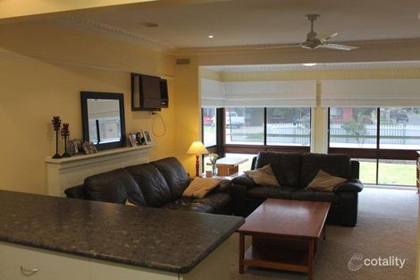 Property photo of 35 Irwin Avenue Wangaratta VIC 3677