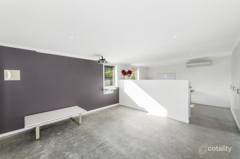 Property photo of 6 O'Hanlon Road Queanbeyan NSW 2620