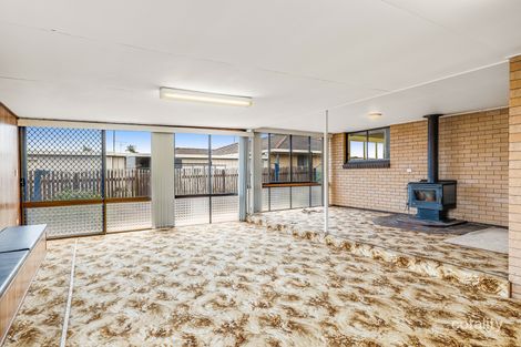 Property photo of 19 Cabarita Crescent Glenvale QLD 4350