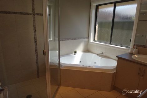 Property photo of 26 Rivergum Drive East Albury NSW 2640