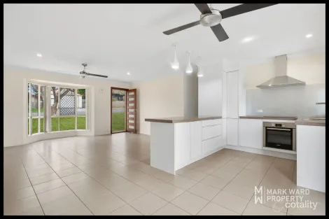 Property photo of 72 Tamblyn Road Salisbury QLD 4107