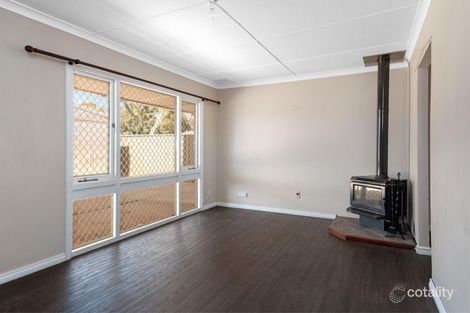 Property photo of 33 Belgravia Place South Kalgoorlie WA 6430