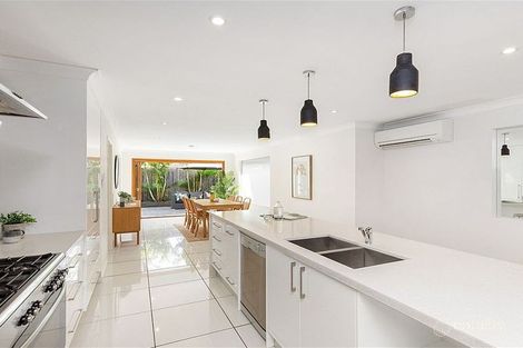 Property photo of 8 Parkside Crescent The Gap QLD 4061