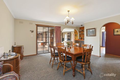 Property photo of 8 Woodfern Court Highton VIC 3216