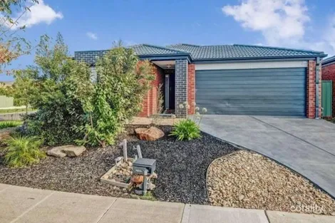 Property photo of 49 Manuka Grove Wyndham Vale VIC 3024