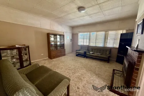 Property photo of 135 Folkestone Street Stanthorpe QLD 4380