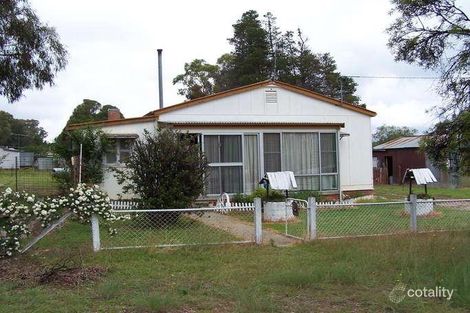 11 Wood St, Gilgai, NSW 2360