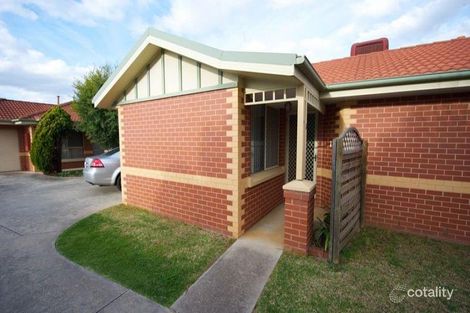 Property photo of 1/13 Billy Hughes Court West Wodonga VIC 3690