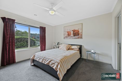 Property photo of 31 Vincent Boulevard Trafalgar VIC 3824