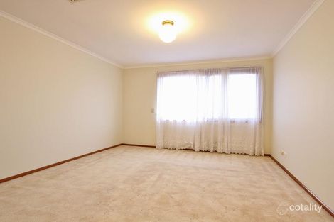Property photo of 19 Granton Avenue Endeavour Hills VIC 3802