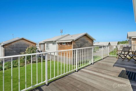 Property photo of 6 Beachside Drive Caves Beach NSW 2281
