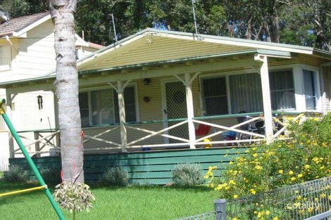 Property photo of 28 Christopher Crescent Batehaven NSW 2536
