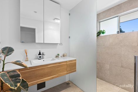 Property photo of 22 Allspice Drive Ashmore QLD 4214