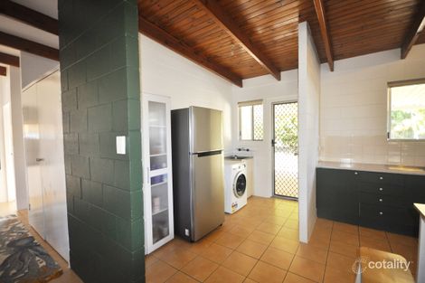 Property photo of 11 Patrick Street Beachmere QLD 4510