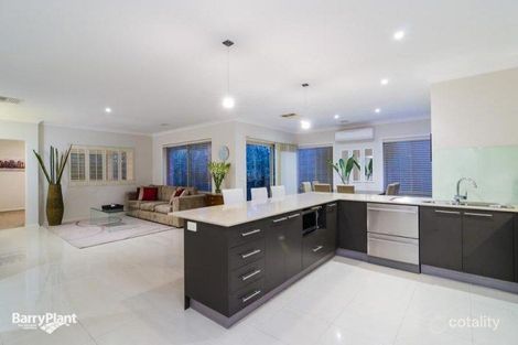 Property photo of 18 Juniper Avenue Point Cook VIC 3030