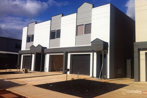 5 Hunter Cres, Salisbury North, SA 5108