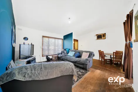 Property photo of 32 Ballard Road Smithfield Plains SA 5114