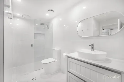 702/430 Marine Pde, Biggera Waters, QLD 4216