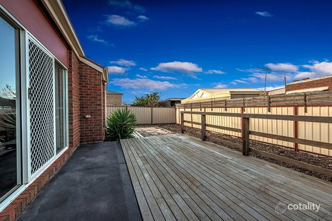 Property photo of 21 Waterside Drive Burnside Heights VIC 3023
