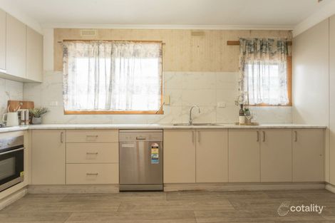 Property photo of 26 Goodwood Drive Springvale VIC 3171