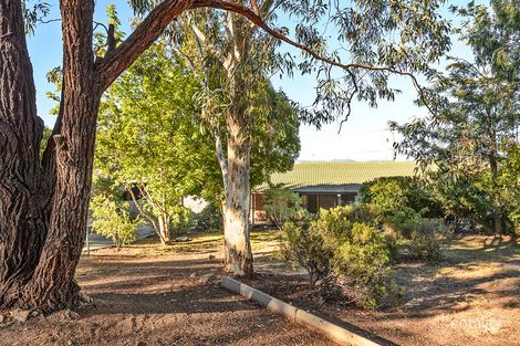 Property photo of 33 Rylah Crescent Wanniassa ACT 2903