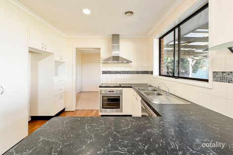Property photo of 33 Rylah Crescent Wanniassa ACT 2903